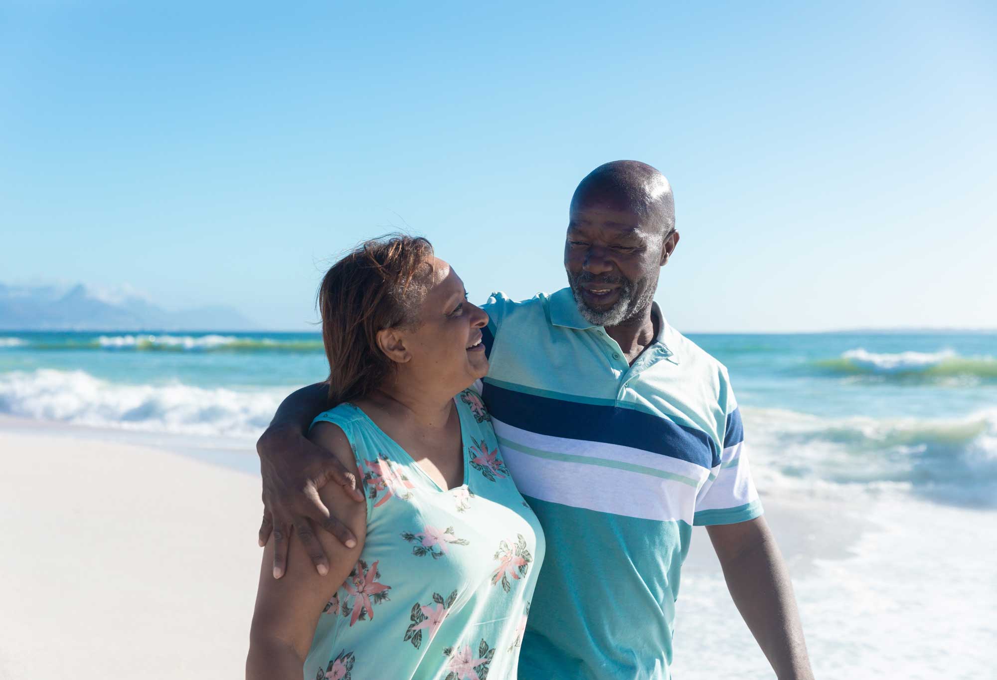 senior-couple-on-the-beach